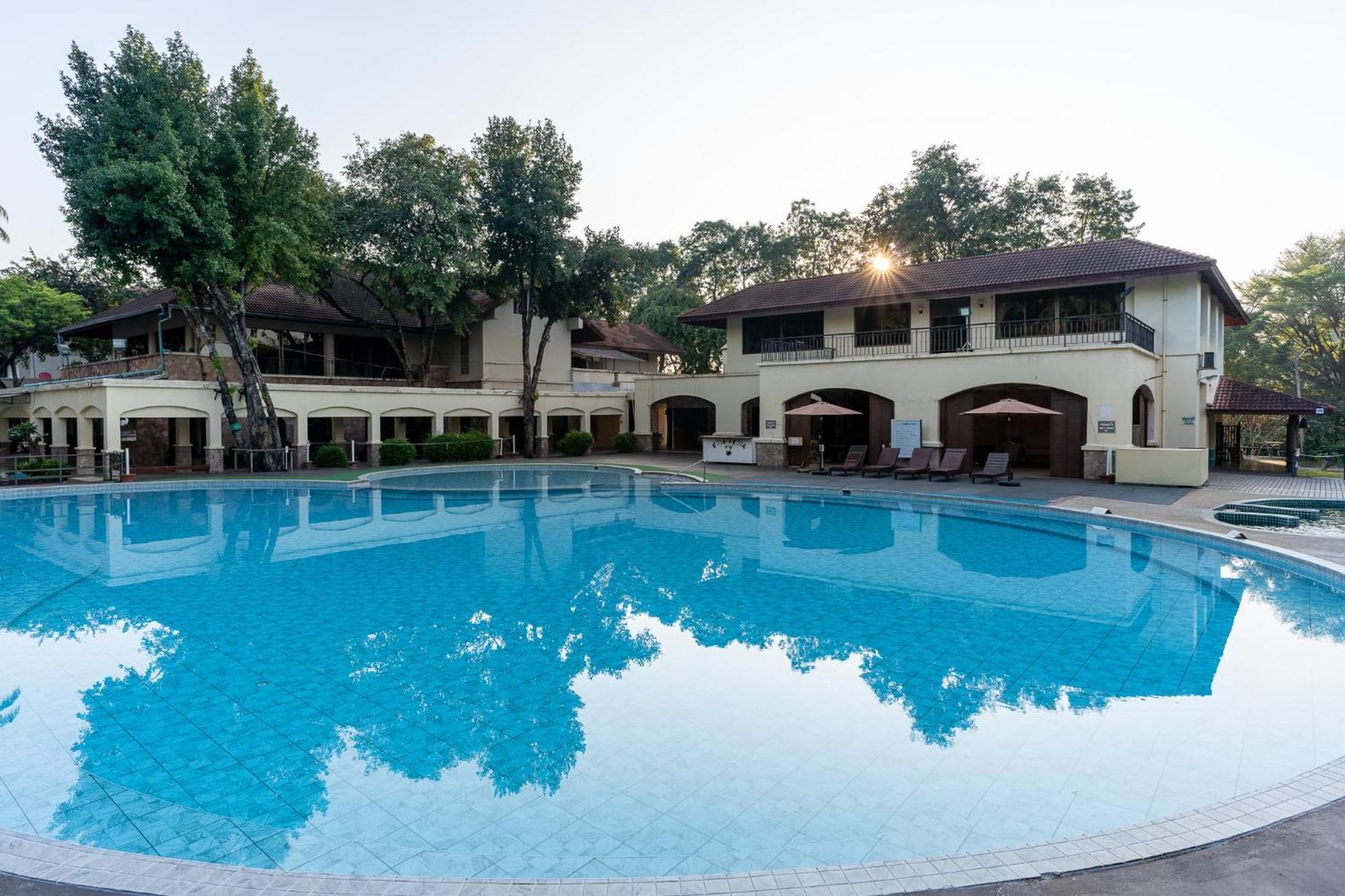 Pung-Waan Resort & Spa Kanchanaburi City Exterior photo