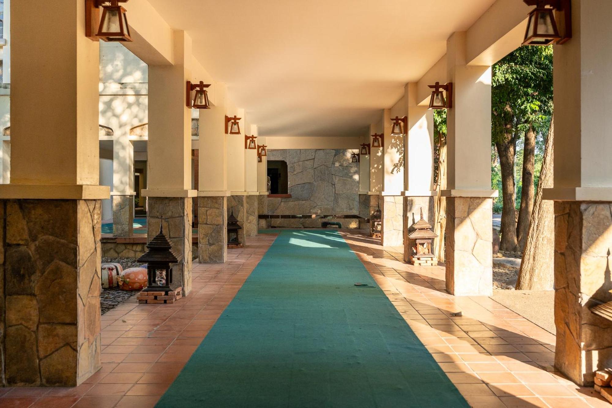 Pung-Waan Resort & Spa Kanchanaburi City Exterior photo